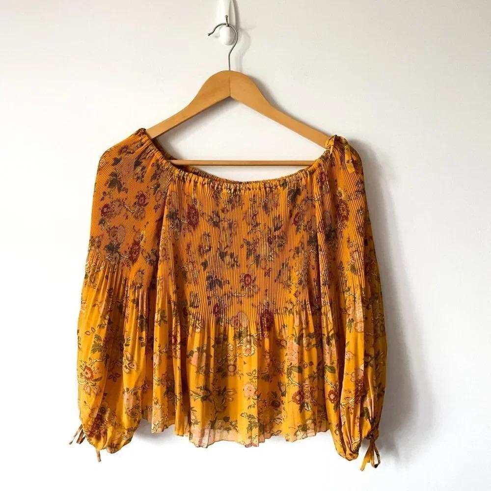 Aritzia Wilfred Talence Pleated Floral Garden Blouse Yellow Sz S
